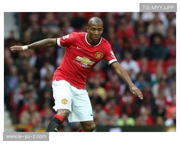 解析曼联战术体系：攻守平衡的新思路