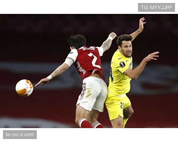 阿什拉夫双脚能力解析：边路尖刀的双足艺术与赛场表现