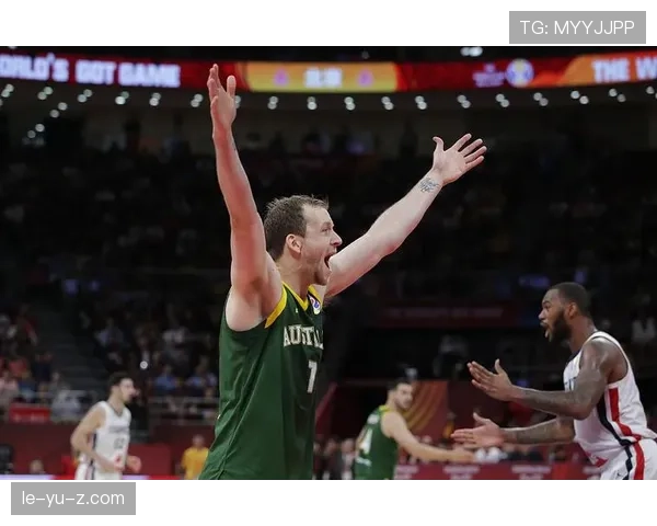 密尔沃基雄鹿冠军荣耀时刻：英格尔斯贡献关键力量