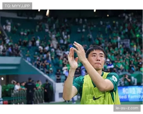 中超球星状态火热引关注，绯闻恋情成球迷热议焦点