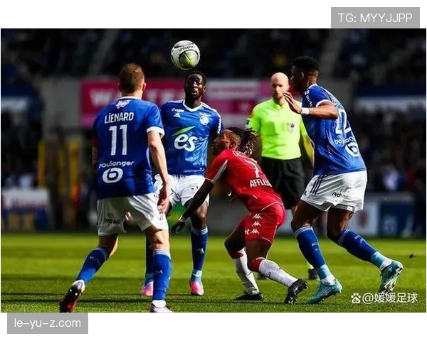 兰斯防线回暖状态稳定，球队表现引球迷期待