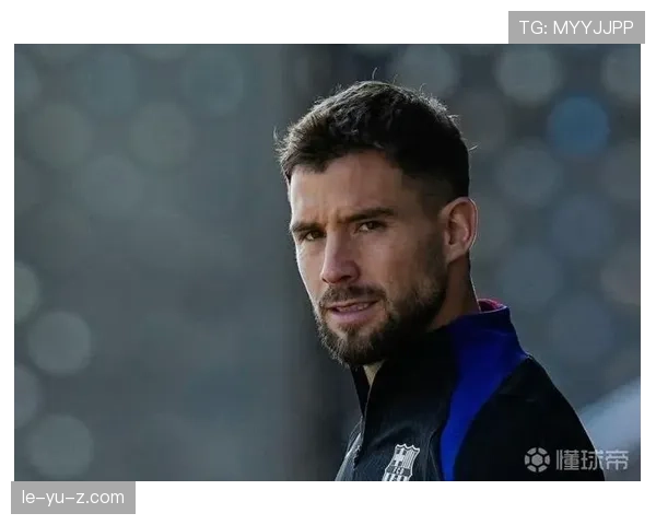 伊尼戈·马丁内斯巴萨后卫