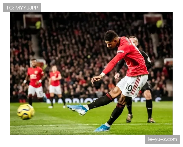 阿尔瓦雷斯：从天才射手到冠军拼图的成长轨迹解析