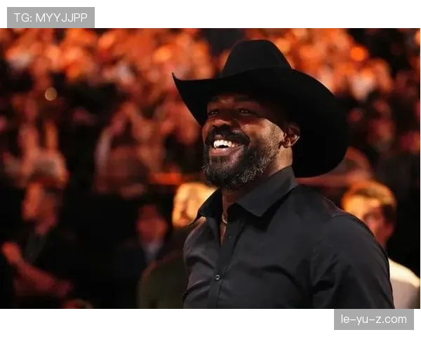 乔恩·琼斯训练完顺手买了辆法拉利，油钱比我房租还高